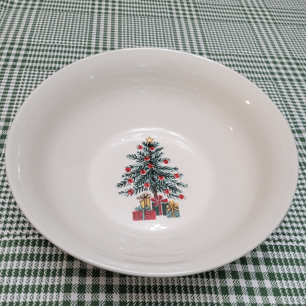 Festive White Serving Bowl with Christmas Tree Design